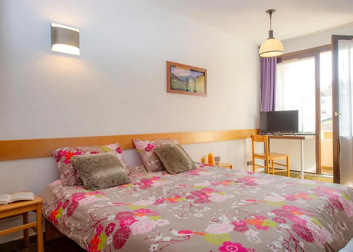 Routes Du Monde Atc De Bigorre Rezort Bagnères-de-Bigorre