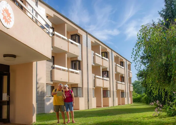 Routes Du Monde Atc De Bigorre Rezort 3*